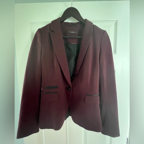 Wine coloured tailored fit jersey blazer with leather look detailing - Picture 1 of 5